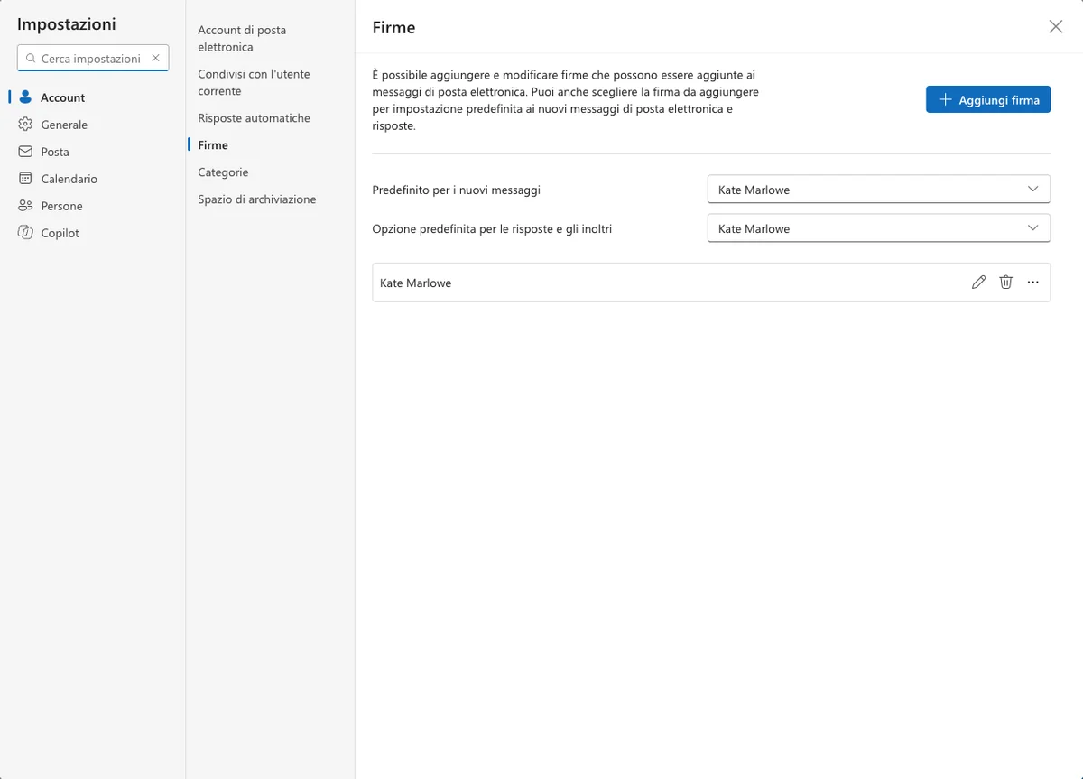 Impostazioni di Outlook, Account > Firme, con le firme predefinite